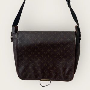 Louis Vuitton Monogram Messenger Bag - Authentic